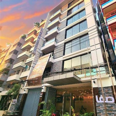Hotel Safa Residency - Дака Екстериор снимка