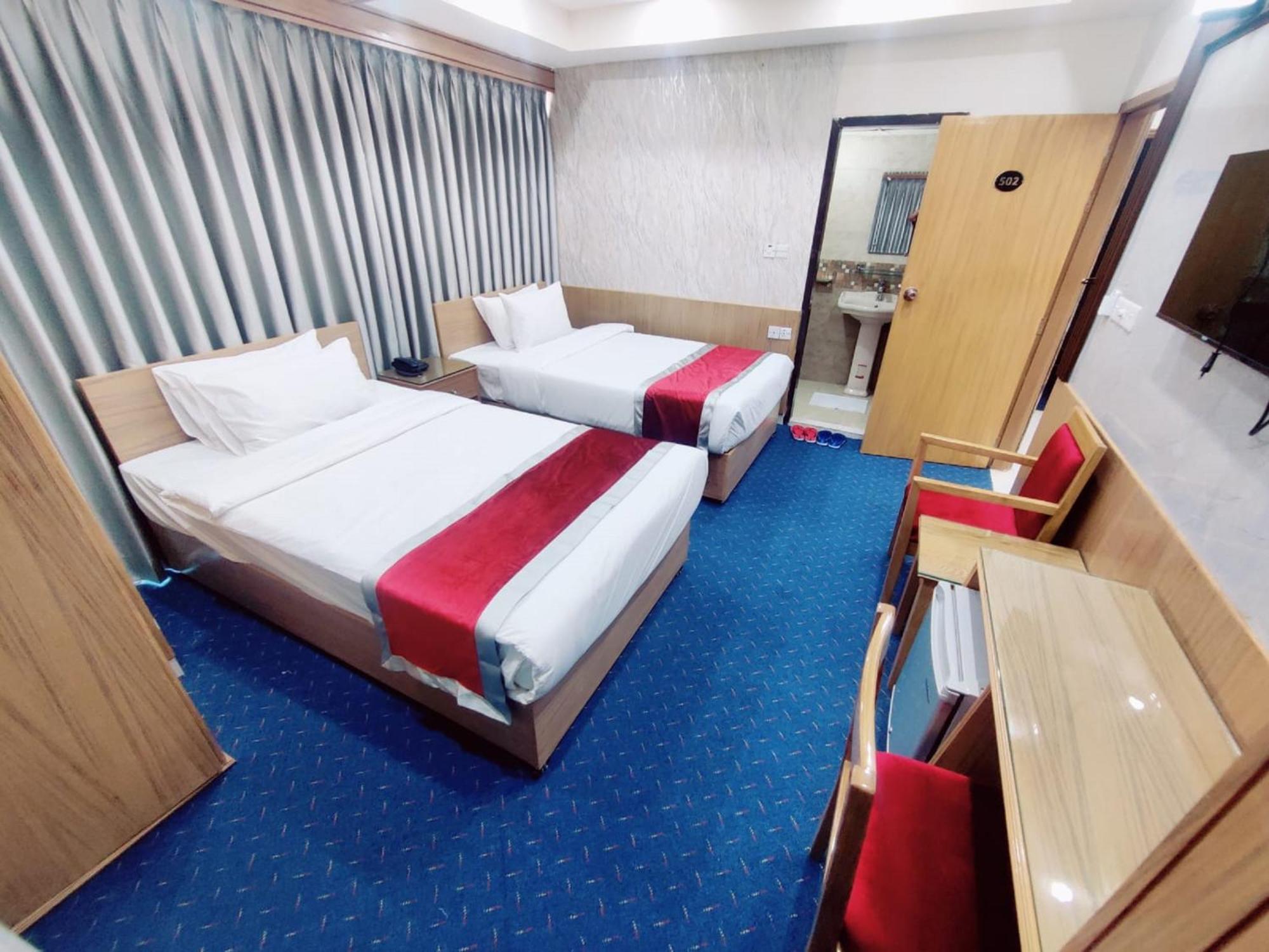Hotel Safa Residency - Дака Екстериор снимка