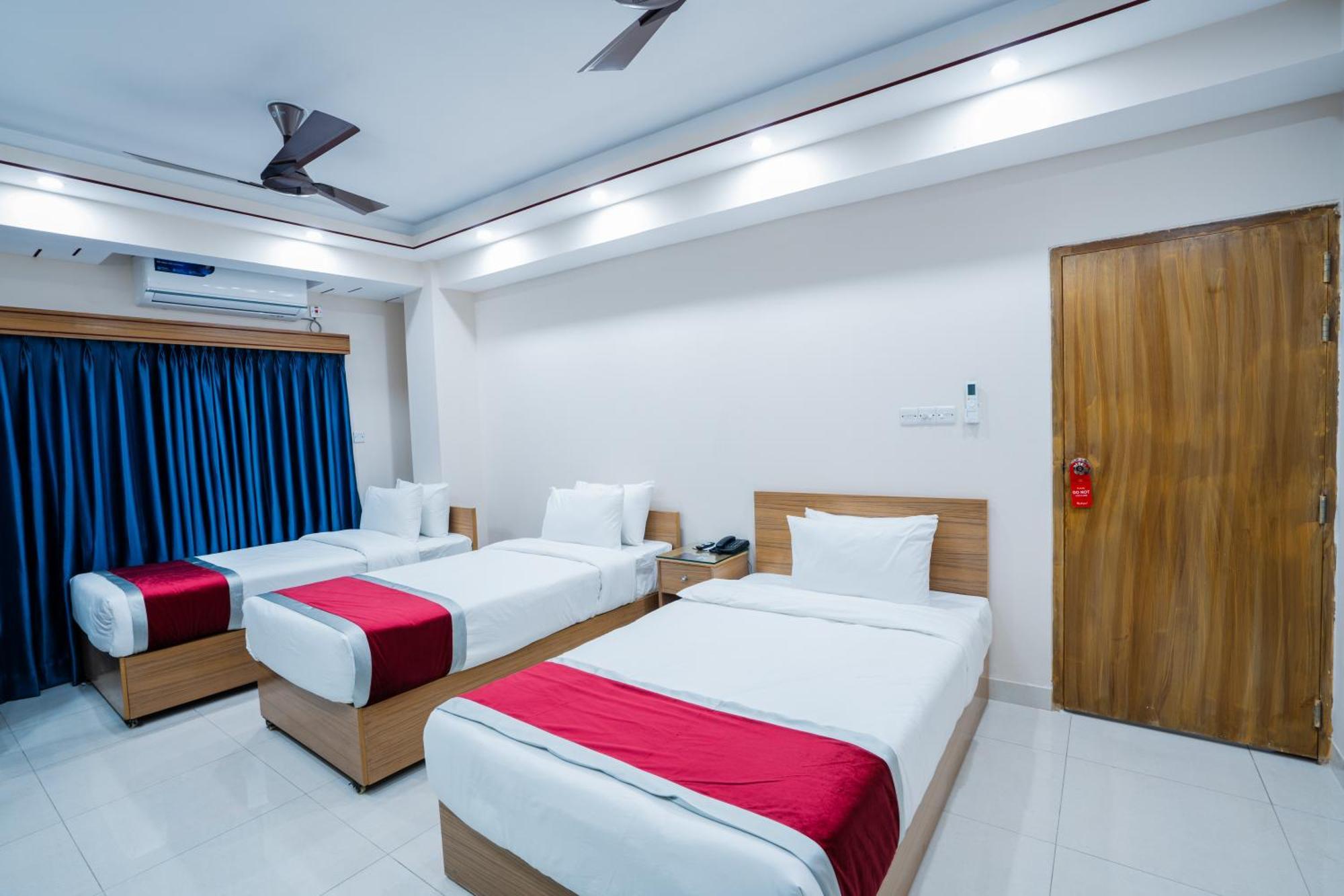 Hotel Safa Residency - Дака Екстериор снимка